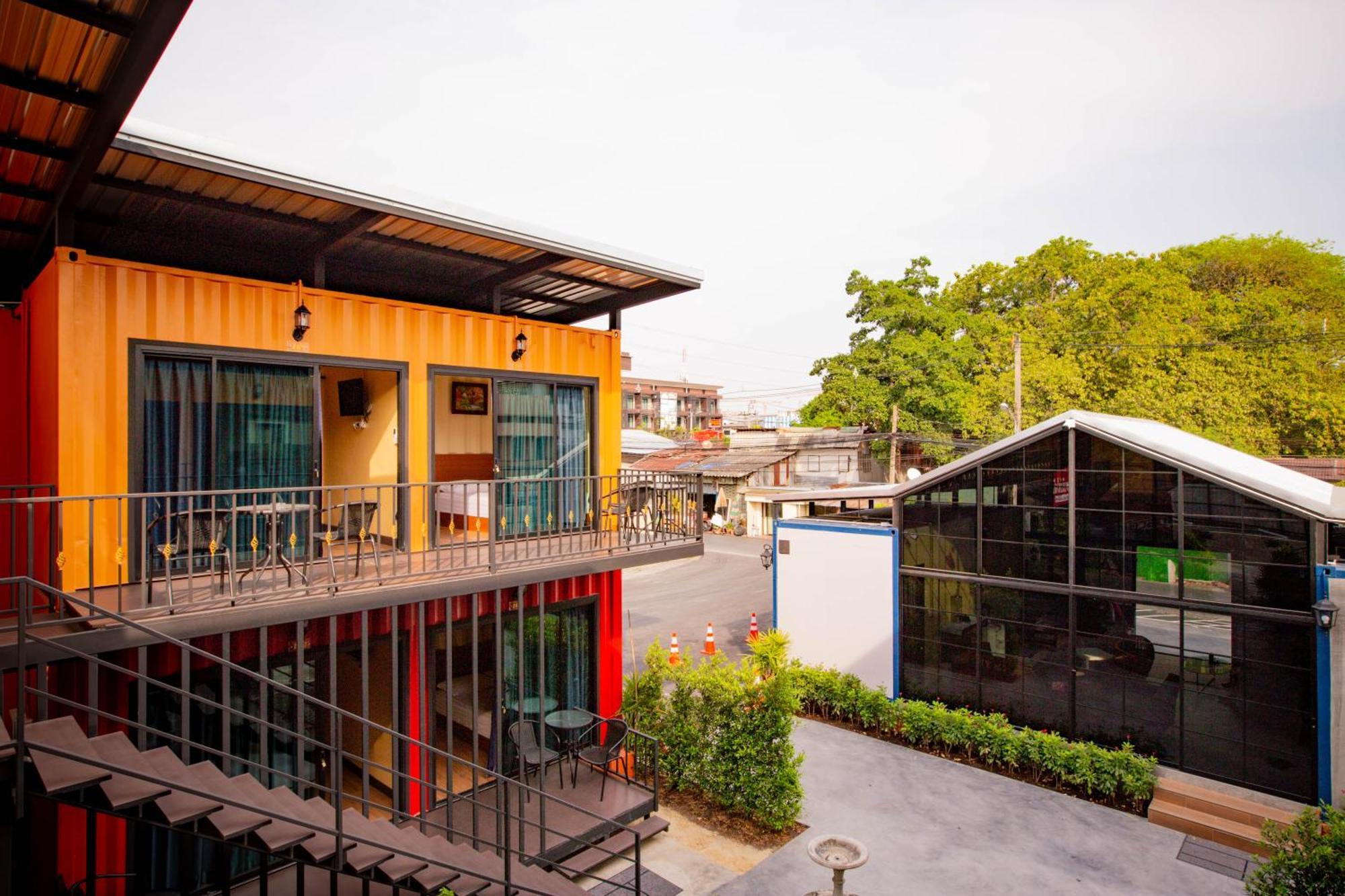 Tuscany Land Resort Donmuang Bangkok Buitenkant foto