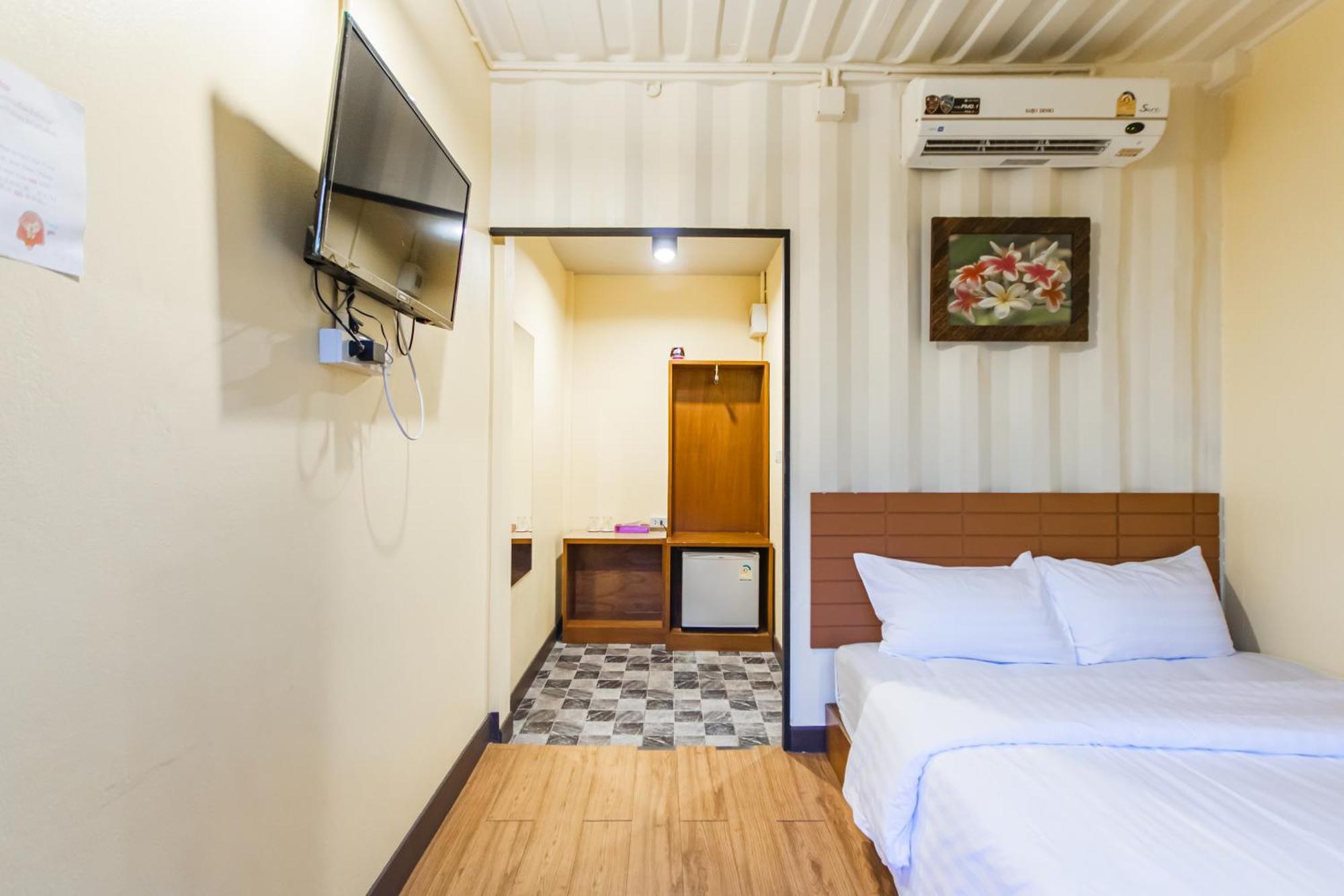 Tuscany Land Resort Donmuang Bangkok Buitenkant foto